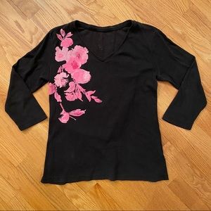 Black 3/4 sleeve t shirt with pink floral